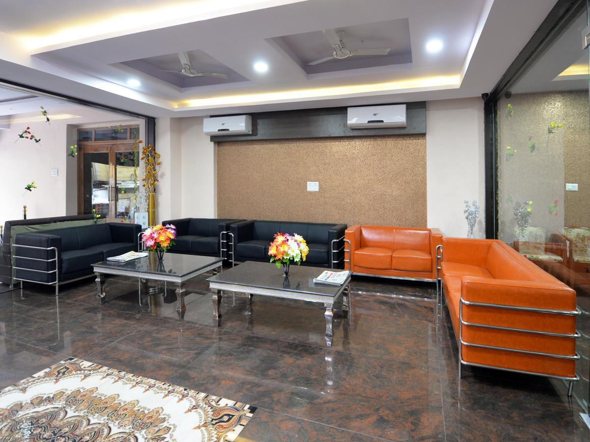 Hotel Super Collection O Lotus Grand Near Secunderabad Railway Station Exterior foto