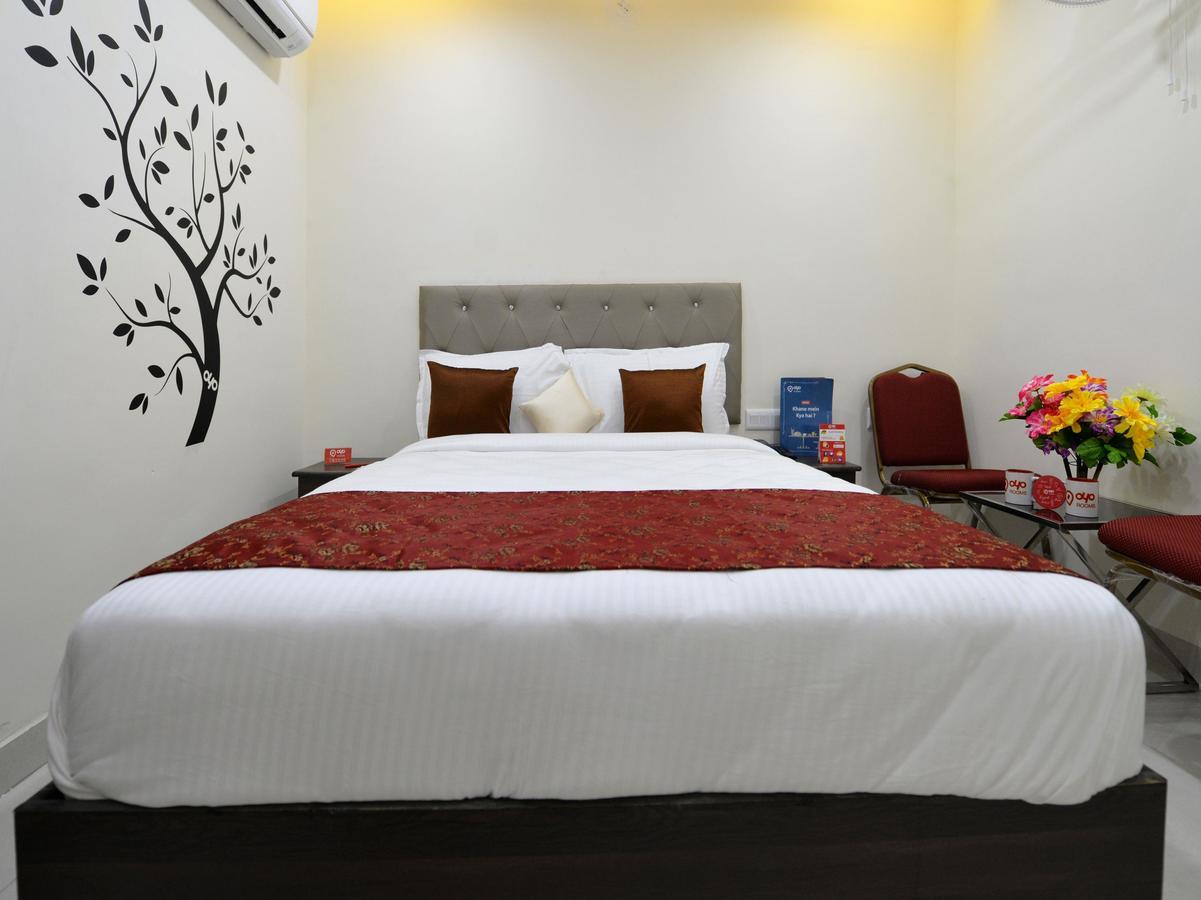 Hotel Super Collection O Lotus Grand Near Secunderabad Railway Station Exterior foto