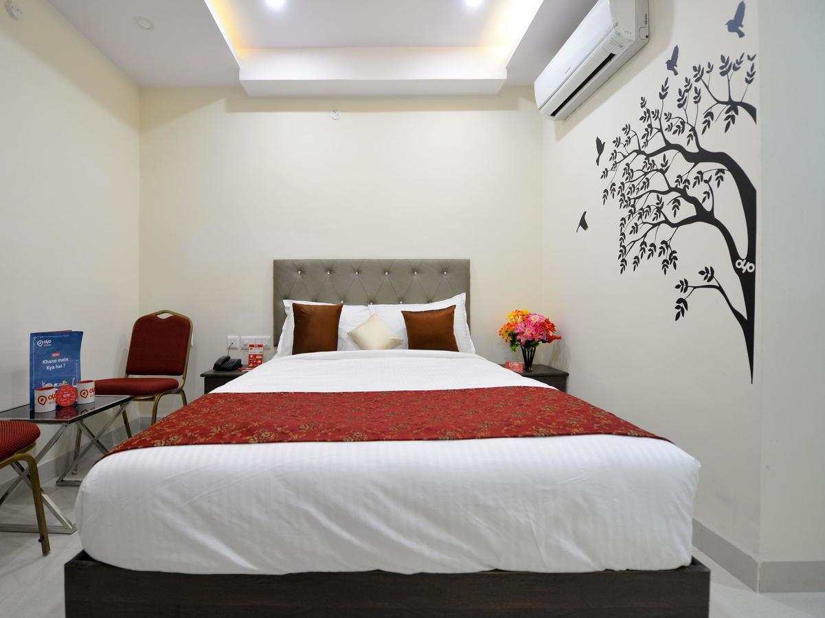 Hotel Super Collection O Lotus Grand Near Secunderabad Railway Station Exterior foto